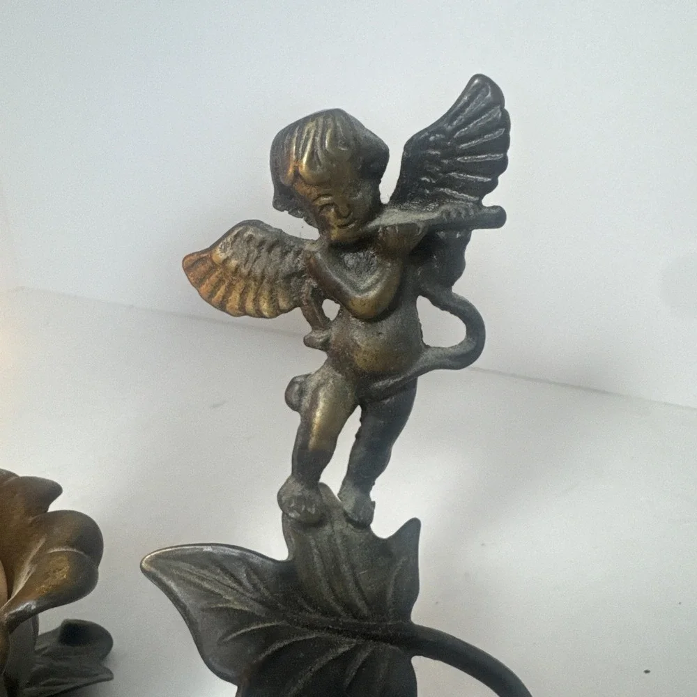 Purple And White Flower Vintage Lamp ‎ Angel Playing Flute